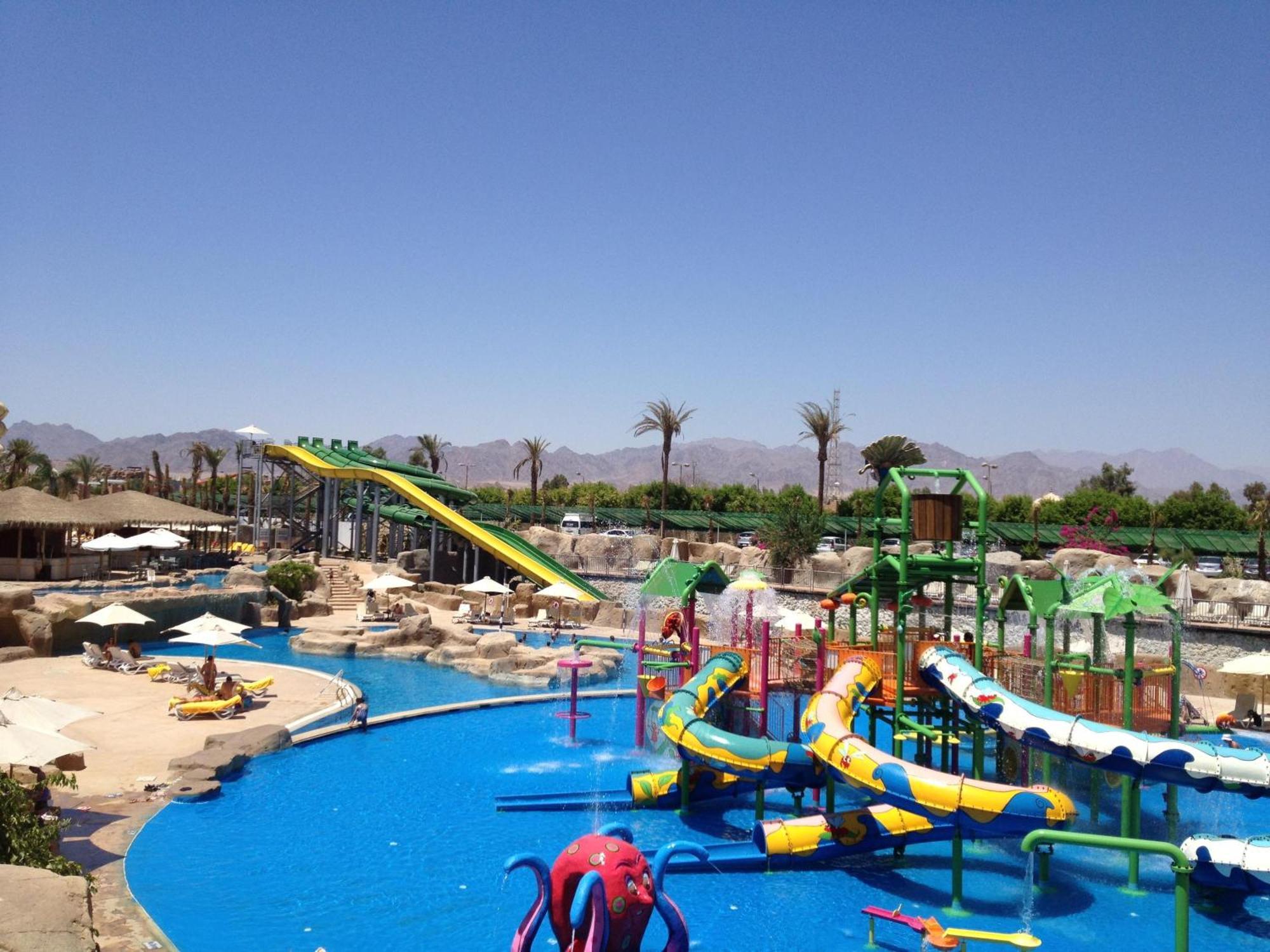 Reef Oasis Beach Aqua Park Resort Sharm-el-Sheikh Buitenkant foto